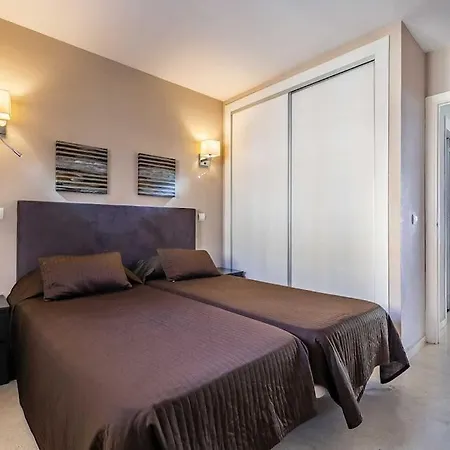 83-beachfront Apartment, * Fuengirola