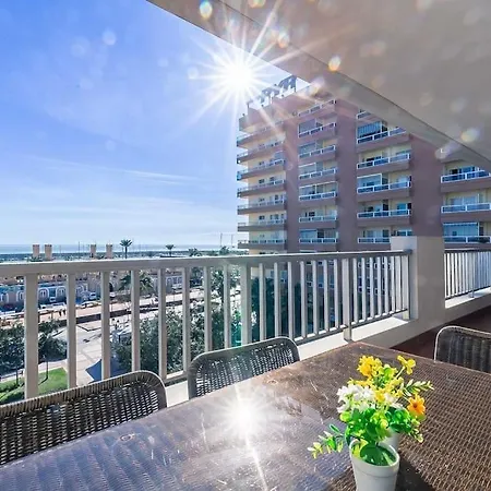 83-beachfront Apartment, * Fuengirola